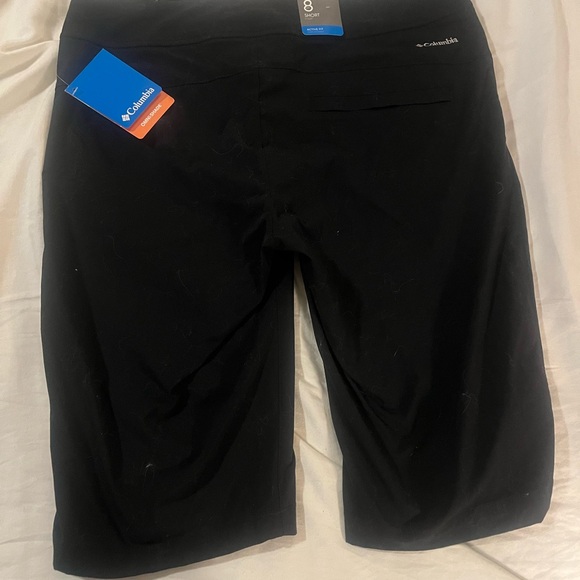 Columbia Anytime Outdoor Women’s Mid-Rise Long Shorts with Pockets Sz 8 - Picture 2 of 5
